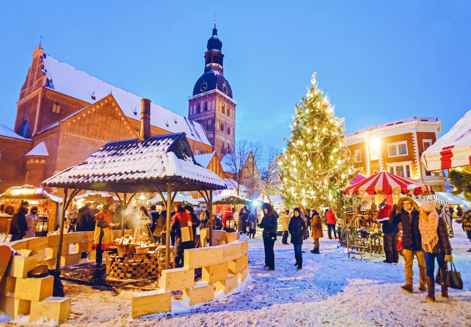 КОЛЕДНИ БАЗАРИ в ПРАГА! Самолетен билет от София + 4 нощувки на човек със закуски в Hotel Abito. Възможност за допълнителни екскурзии, снимка 6
