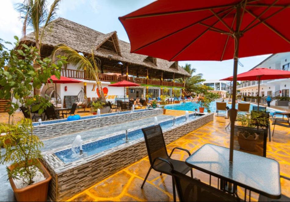 Екзотична почивка на 150м. от плажа в Занзибар! Полет от София + 7 нощувки на човек със закуски в Canary Golden Hotel 4*, снимка 4