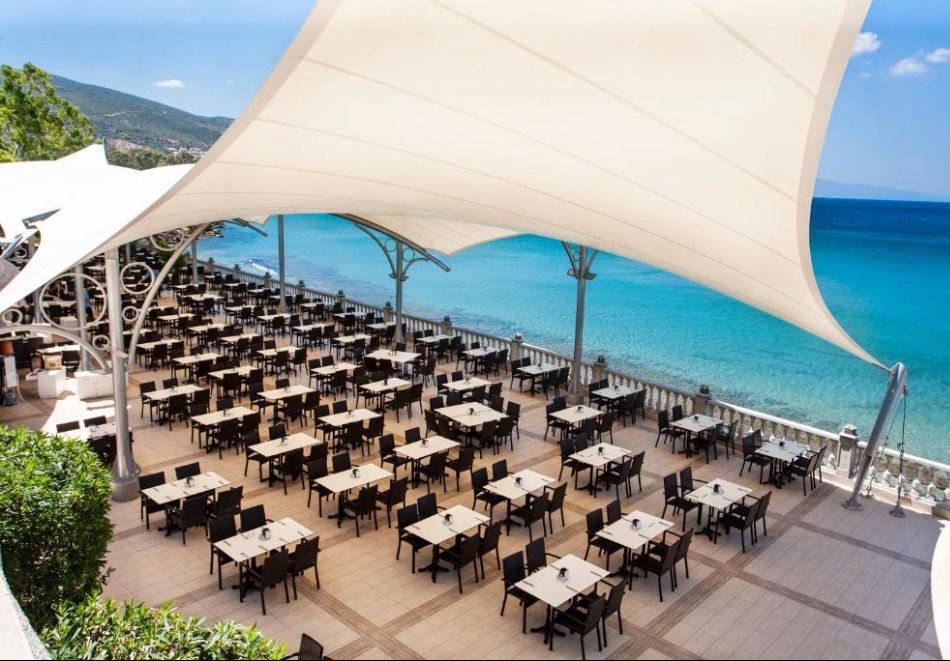 Нова Година в Tusan Beach Resort 5*, Кушадасъ, Турция! Автобусен транспорт + 4 Аll Inclusive нощувки на човек. Доплащане за Новогодишна вечеря!, снимка 10