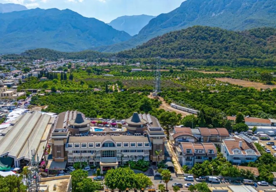 Ранни записвания за лято 2026 в Кемер, Турция. Чартърен полет от София + 7 нощувки на човек на база All Inclusive в хотел VIKING STAR 5*, снимка 12