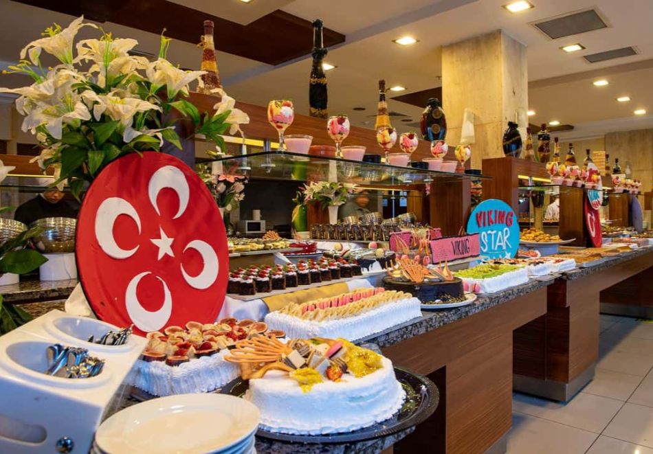 Ранни записвания за лято 2026 в Кемер, Турция. Чартърен полет от София + 7 нощувки на човек на база All Inclusive в хотел VIKING STAR 5*, снимка 11