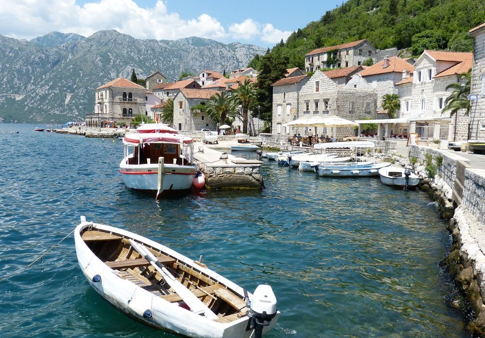 Будва, Котор, Дубровник 2026! Автобусен транспорт от София + 3 нощувки на човек със закуски и вечери, снимка 7