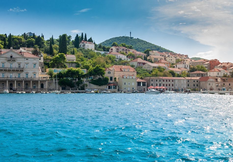 Будва, Котор, Дубровник 2026! Автобусен транспорт от София + 3 нощувки на човек със закуски и вечери, снимка 5