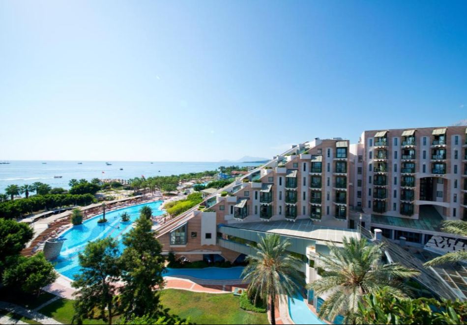 Нова година в Кемер, Турция! Транспорт + 4 нощувки на човек на база All inclusive + задължително доплащане за новогодишна вечеря в хотел LIMAK LIMRA HOTEL & RESORT 5* от Ню Сън Травел. Тръгване от Варна, Слънчев бряг и Бургас!, снимка 2