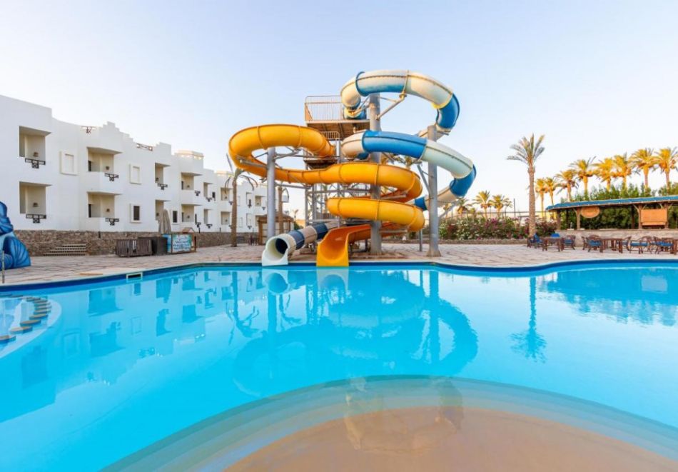 Последни места на първа линия в SHARM PLAZA 4*, Шарм ел-Шейх, Египет с полет от София + 7 All Inclusive нощувки на човек, снимка 7