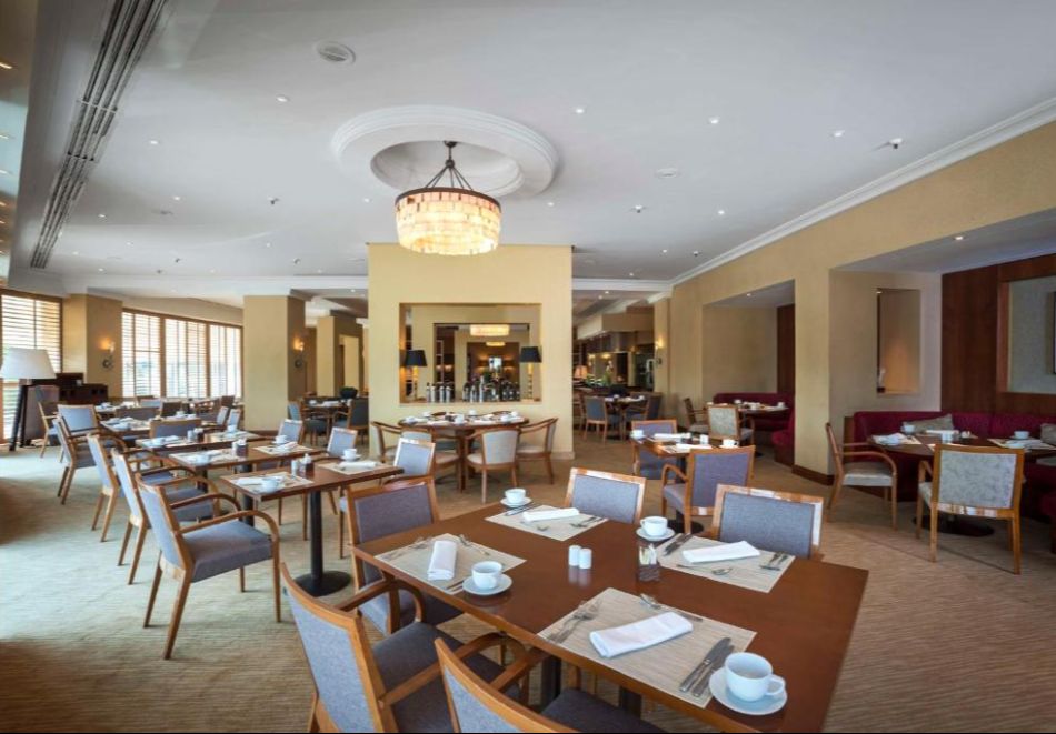 Нова 2026 година в Белград! 3 нощувки на човек със закуски в хотел Hyatt Regеncy Belgrade 5* с възможност за празнична новогодишна вечеря от ТА Йонека Турс, снимка 7