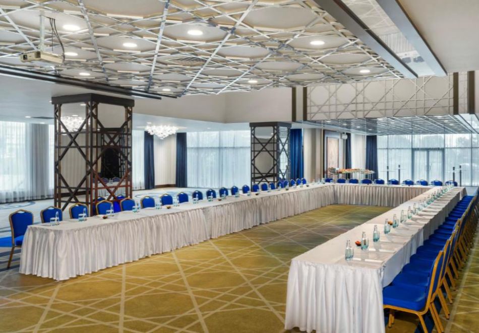 Нова 2026 година в Истанбул, Турция! 3 нощувки на човек със закуски в хотел KAYA 5* + празнична новогодишна вечеря от ТА Йонека Турс, снимка 9