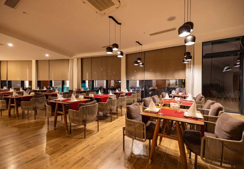 Нова Година в SIDE MOON PALACE 5*, Сиде, Турция! Автобусен транспорт + 4 или 5 нощувки на човек на база Аll Inclusive. Доплащане за Гала вечеря, снимка 9