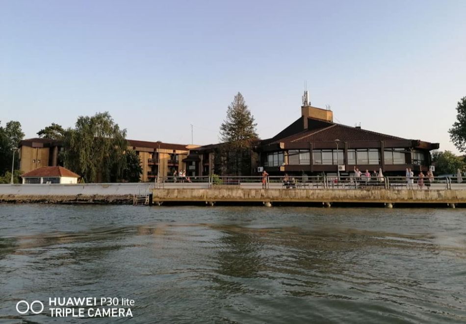 Нова Година в HOTEL GOLUBACKI GRAD, Голубац Сърбия! 2 или 3 нощувки на човек със закуски, 1 обяд, вечери + Новогодишна вечеря с напитки. Собствен транспор.т, снимка 9