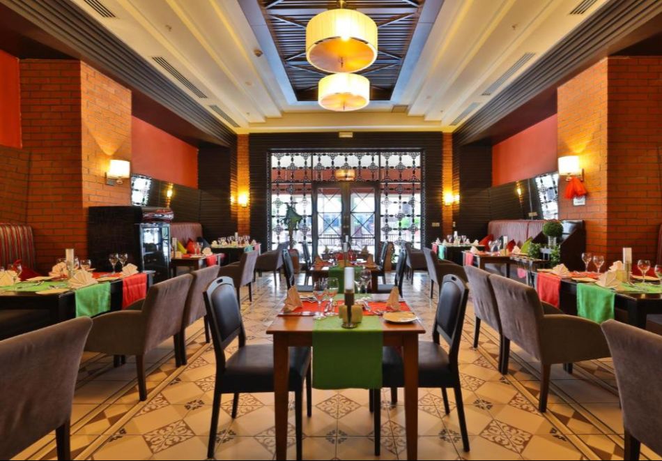 Нова Година в Анталия с полет от София, Варна или Пловдив + 4 нощувки на база Ultra All Inclusive на човек в Crystal De Luxe Resort 5*, Кемер. Задължително доплащане за Новогодишна вечеря!, снимка 8