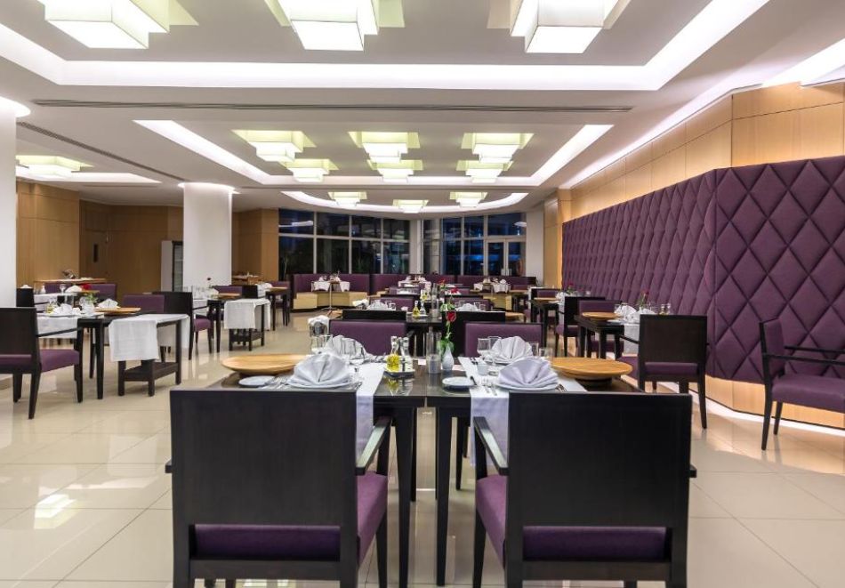 През 2026г. на първа линия в MARHABA PALACE 5*, Порт ел Кантауи, Тунис! Чартърен полет от София + 7 нощувки на човек на база All Inclusive!, снимка 14