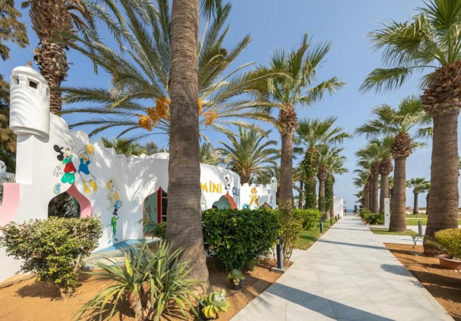 През 2026г. на първа линия в MARHABA PALACE 5*, Порт ел Кантауи, Тунис! Чартърен полет от София + 7 нощувки на човек на база All Inclusive!, снимка 17