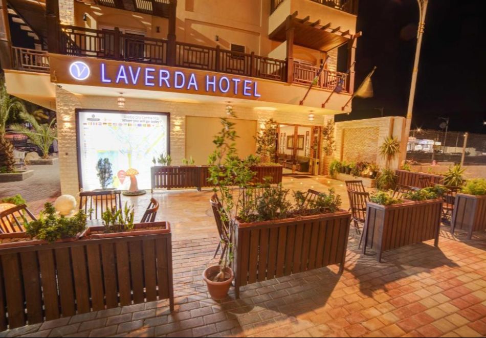 Почивка в Йордания! Самолетен билет от София + 7 нощувки на човек със закуски в  Laverda Hotel Standard. Възможност за посещение на град Петра и сафари в пустинята Уади Рум, снимка 4