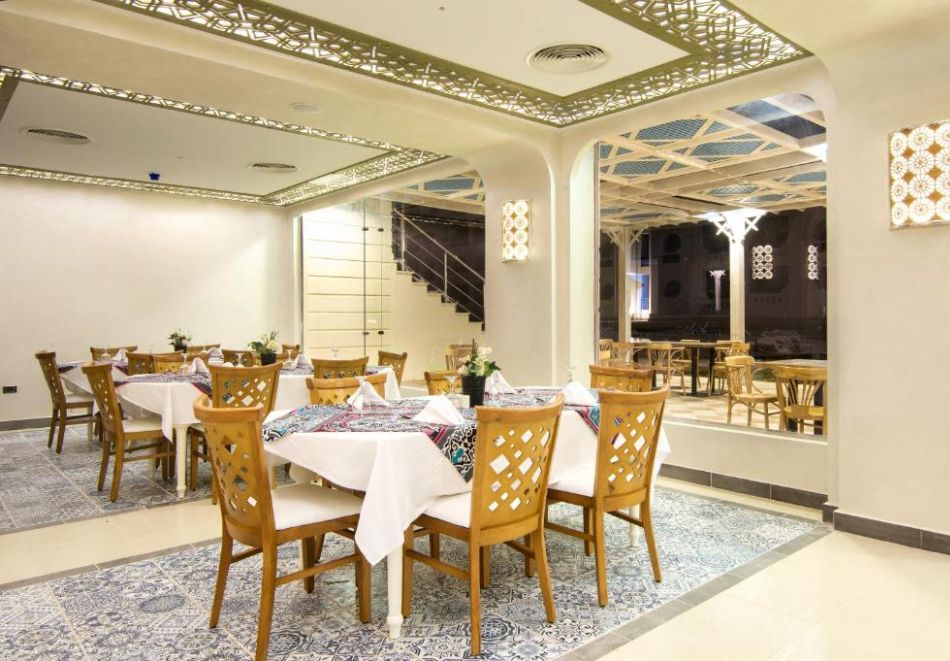 Нова Година в хотел GRAVITY AQUAPARK SAHL HASHEESH 5*, Хургада, Египет! Полет от София + 5 нощувки на човек на база All Inclusive, снимка 2