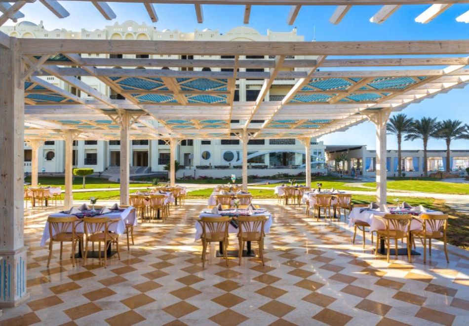 Нова Година в хотел GRAVITY AQUAPARK SAHL HASHEESH 5*, Хургада, Египет! Полет от София + 5 нощувки на човек на база All Inclusive, снимка 5