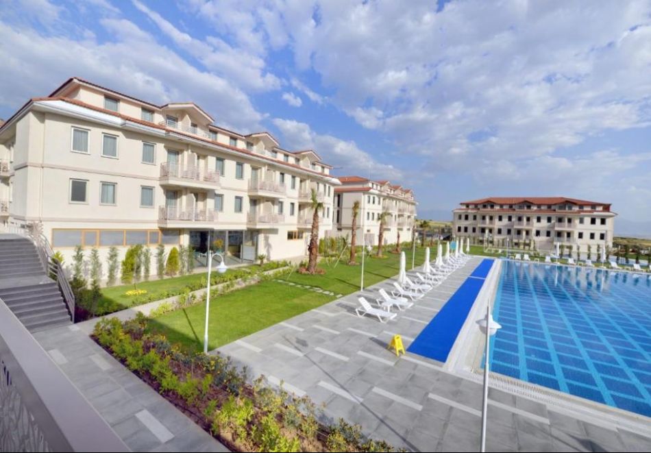 Нова Година в Памуккале, Турция! 3, 4 или 5 нощувки на човек със закуски, обеди и вечери в ADEMPIRA TERMAL & SPA HOTEL 5*. Доплащане за Гала вечеря, снимка 3