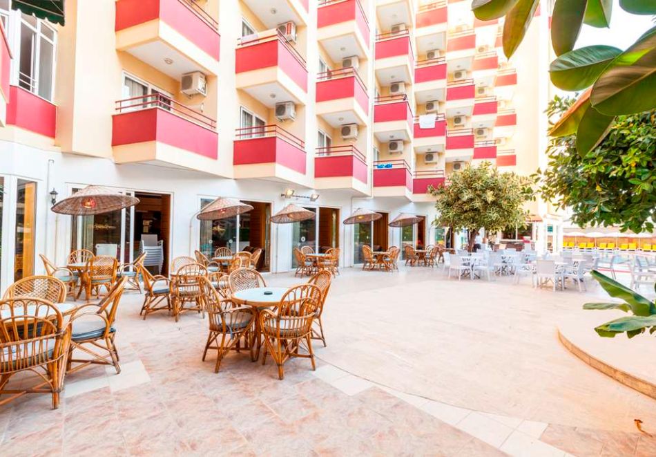 На първа линия в GALAXY BEACH HOTEL 4*, Алания, Турция 2026. Чартърен полет от София или Варна + 7 All Inclusive нощувки на човек, снимка 10