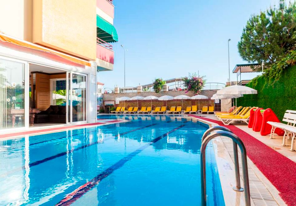 На първа линия в GALAXY BEACH HOTEL 4*, Алания, Турция 2026. Чартърен полет от София или Варна + 7 All Inclusive нощувки на човек, снимка 3