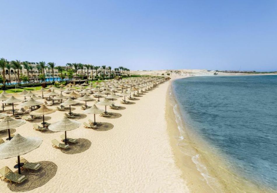 Коледа в Jaz Sharks Bay 4*, Шарм ел Шейх, Египет с полет от София + 7 нощувки на човек на база All Inclusive. Задължително заплащане за Коледна вечеря, снимка 7