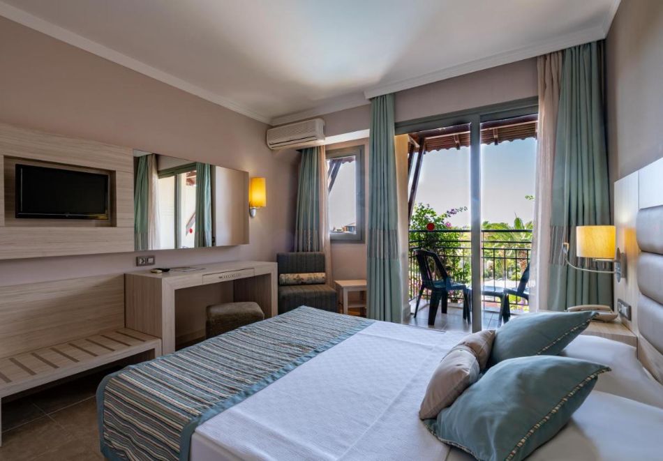 Ранни записвания за 2026г. на първа линия в Palmeras Beach Hotel 5*, Алания, Турция! Транспорт + 7 Ultra All Inclusive нощувки на човек. Дете до 12.99г. безплатно!, снимка 6