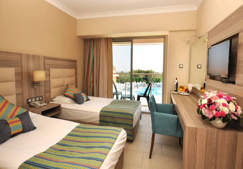 Ранни записвания на първа линия в Insula Resort Superior 5*, Алания, Турция! Самолетен билет от София + 7 нощувки на човек на база Ultra All Inclusive, снимка 7