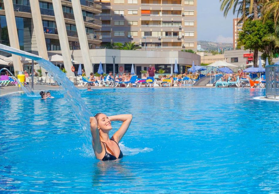 Ранни записвания за Коста Бланка, Испания + панорамна обиколка на Валенсия! Самолетен билет от София + 7 нощувки на човек със закуски и вечери в Gran Hotel Bali 4*, Бенидорм, снимка 3