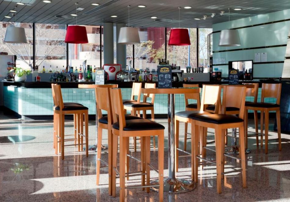 Ранни записвания за Коста Бланка, Испания + панорамна обиколка на Валенсия! Самолетен билет от София + 7 нощувки на човек със закуски и вечери в Gran Hotel Bali 4*, Бенидорм, снимка 9