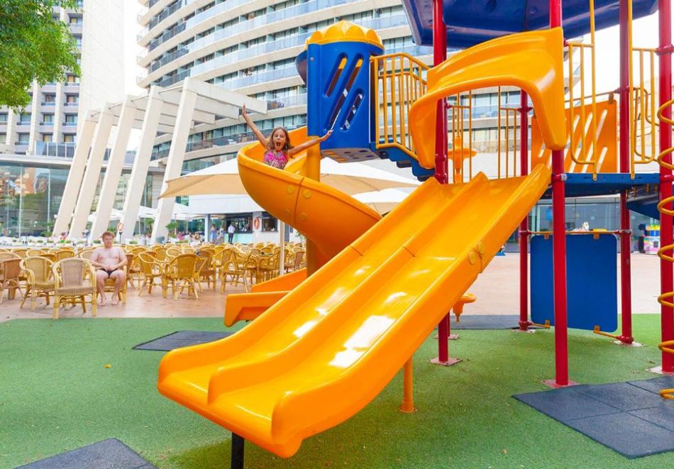 Ранни записвания за Коста Бланка, Испания + панорамна обиколка на Валенсия! Самолетен билет от София + 7 нощувки на човек със закуски и вечери в Gran Hotel Bali 4*, Бенидорм, снимка 10