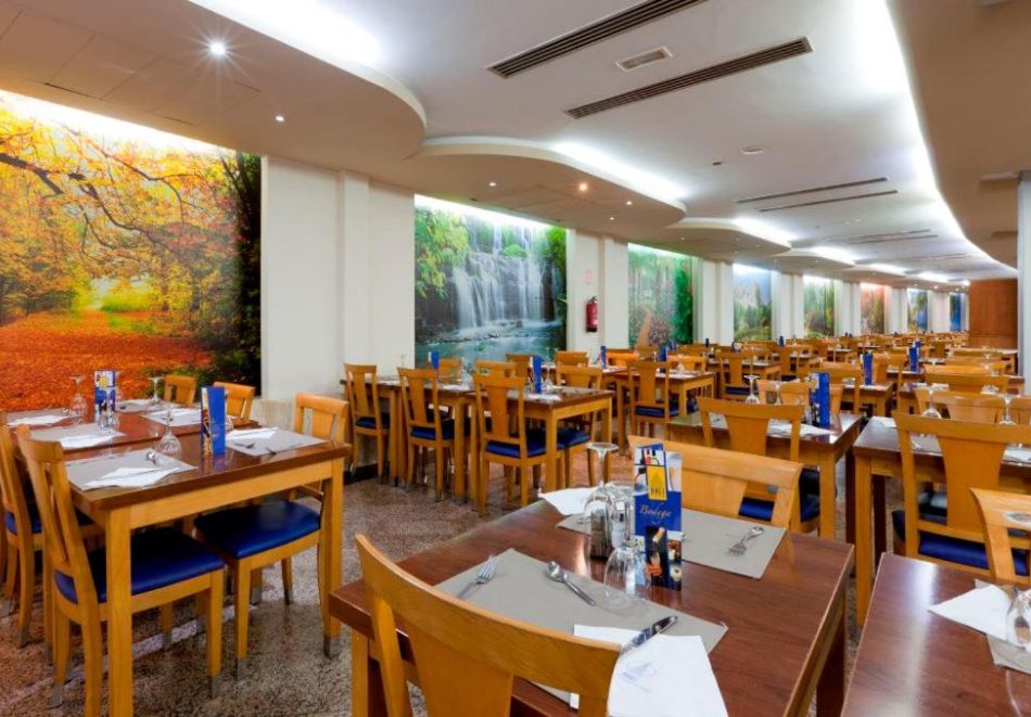 Ранни записвания за Коста Бланка, Испания + панорамна обиколка на Валенсия! Самолетен билет от София + 7 нощувки на човек със закуски и вечери в Gran Hotel Bali 4*, Бенидорм, снимка 7