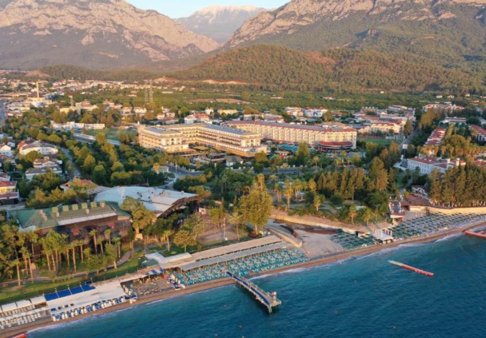 Ранни записвания за почивка в Анталия с полет от София или Варна + 7 нощувки на база Ultra All Inclusive на човек в Crystal De Luxe Resort 5*, Кемер., снимка 2