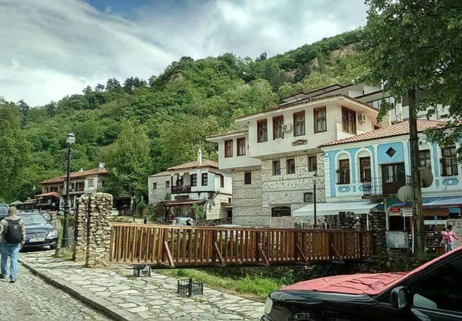 Екскурзия до Ксанти, Сандански, Мелник и Рупите + нощувка със закуска и транспорт за един човек, снимка 5