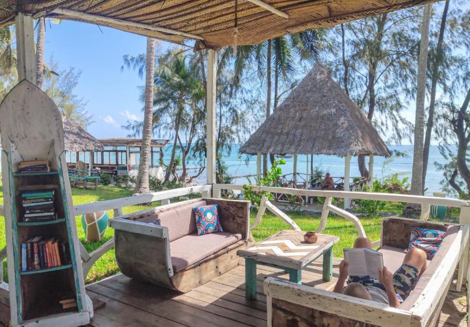 На първа линия в PARADISE BEACH RESORT 4*, Занзибар: Самолетен билет от София + 7 нощувки на човек със закуски и вечери или закуски, обеди и вечери, снимка 13