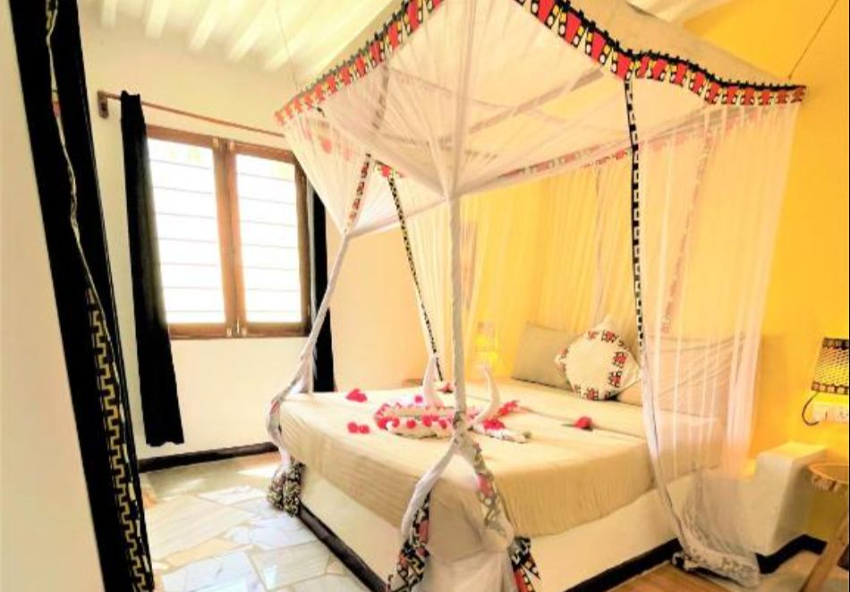 На първа линия в PARADISE BEACH RESORT 4*, Занзибар: Самолетен билет от София + 7 нощувки на човек със закуски и вечери или закуски, обеди и вечери, снимка 10