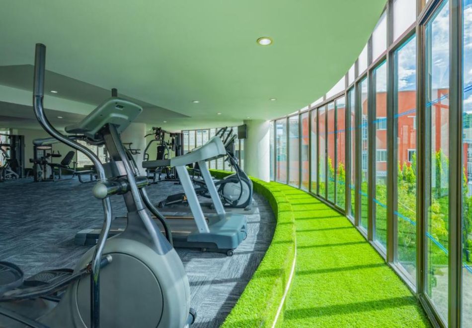 Почивка на о-в Пукет: Полет от София + 8 нощувки на човек със закуски в Deveena Plaza Patong 4*, снимка 9