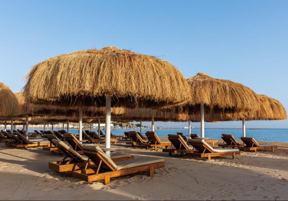 Ранни записвания на първа линия в Хургада, Египет: Полет от София + 7 нощувки на човек на база All Inclusive в Sunrise Solara Aqua Park Resort 4*, снимка 11