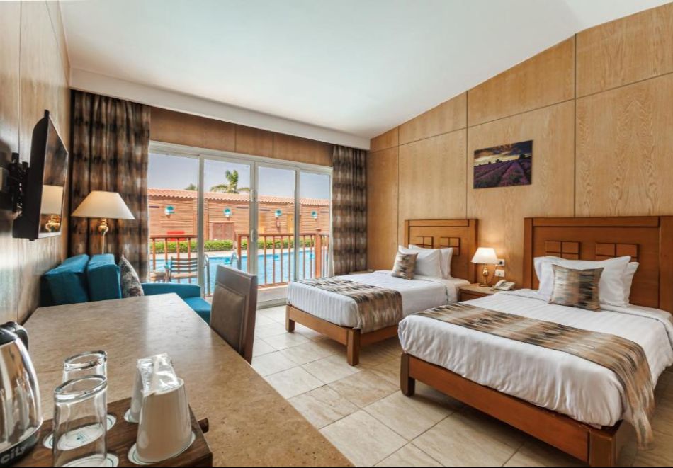 Ранни записвания на първа линия в Хургада, Египет: Полет от София + 7 нощувки на човек на база All Inclusive в Sunrise Solara Aqua Park Resort 4*, снимка 6