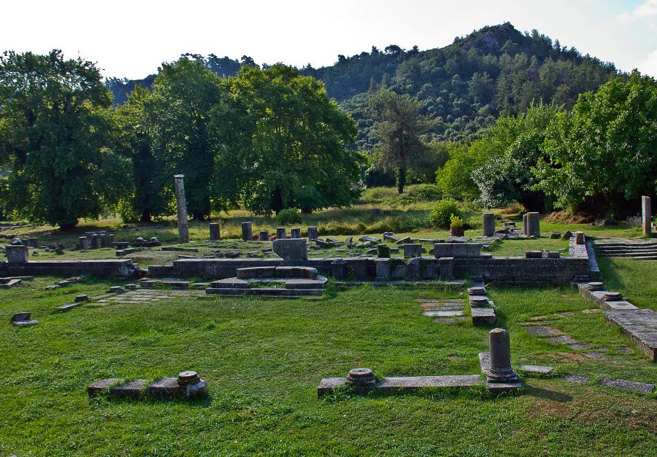 Великден на остров Тасос, Гърция: Автобусен транспорт + 3 нощувки на човек със закуски и вечери, снимка 4