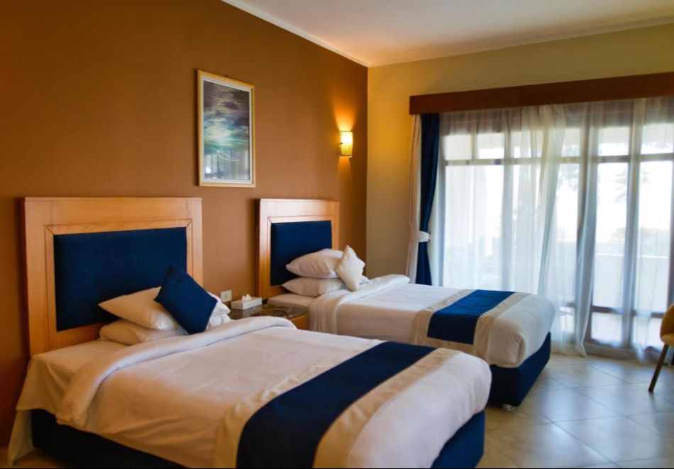 Ранни записвания в Шарм Ел Шейх, Египет: Полет от София + 7 нощувки All Inclusive на човек в хотел TROPITEL DAHAB OASIS 4*, снимка 5