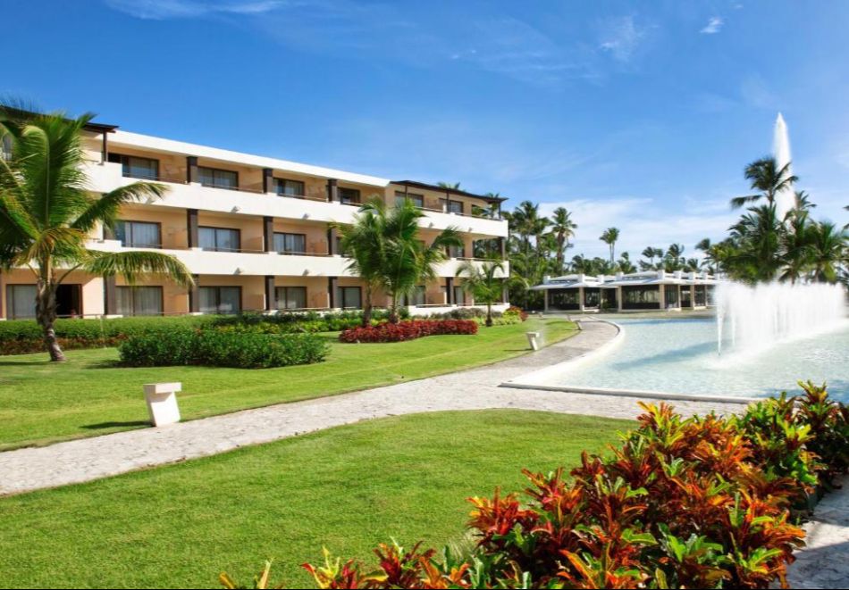 Почивка в Доминикана, Доминиканска република: Чартърен полет от София през Мадрид + 7 нощувки на човек на база All Inclusive в Catalonia Royal Bavaro 5*, снимка 18