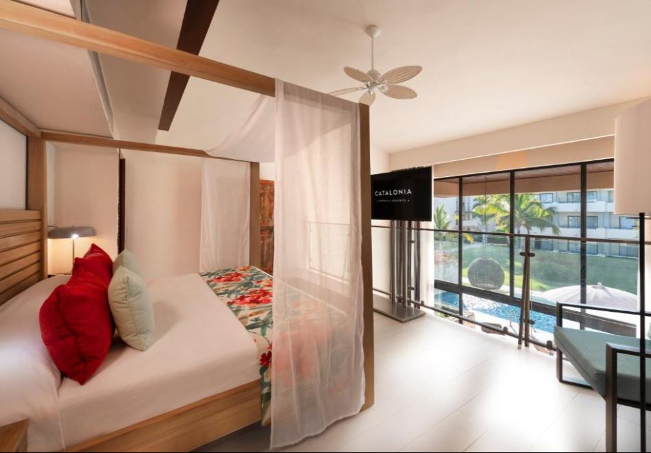 Почивка в Доминикана, Доминиканска република: Чартърен полет от София през Мадрид + 7 нощувки на човек на база All Inclusive в Catalonia Royal Bavaro 5*, снимка 9