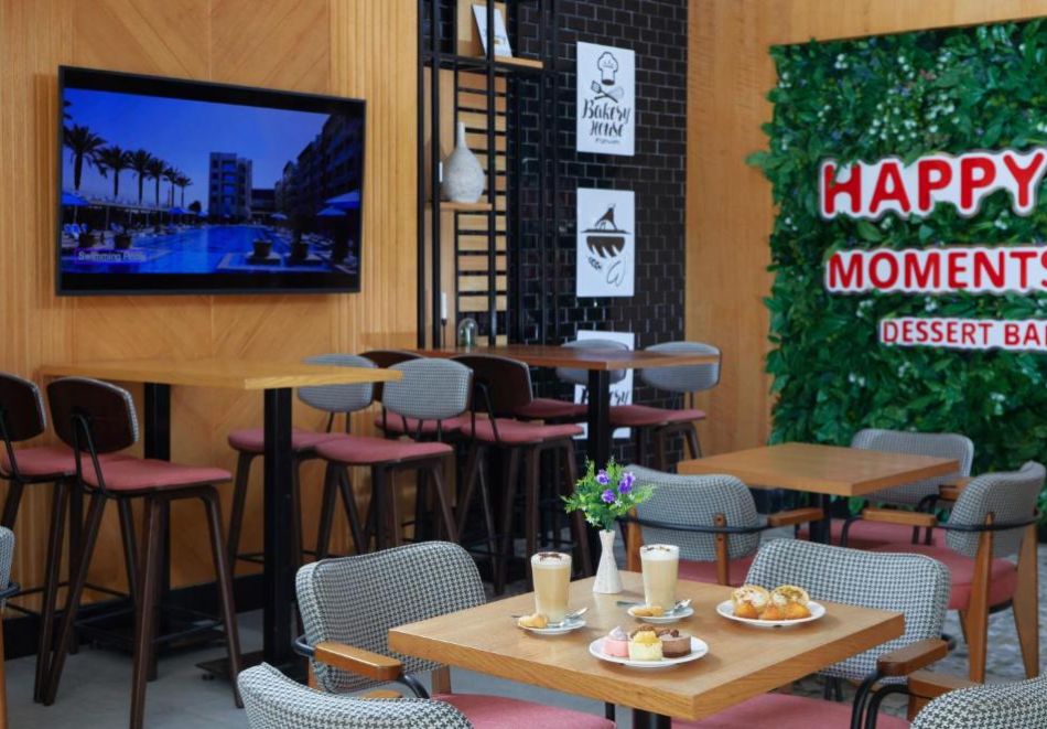 Екскурзия до Кайро и Хургада, Египет: Чартърен полет от София + 6 нощувки на човек на All Inclusive в Bellagio Resort and Spa 5* + 1 нощувка със закуска, обяд, вечеря и посещение на пирамидите, снимка 12