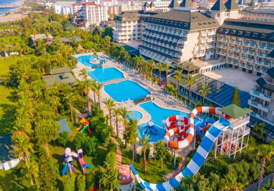Ранни записвания на първа линия в Алания, Турция: Чартърен полет от София + 7 нощувки на човек на база Ultra All Inclusive + басейни и водни пързалки в MC Arancia Resort Hotel 5*, снимка 6