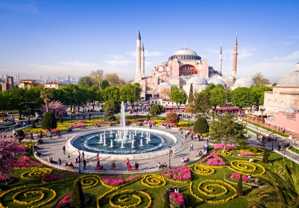 Екскурзия до мегаполиса Истанбул, Турция! Автобусен транспорт, 2 нощувки със закуски на човек + БОНУС 2 екскурзии, снимка 3