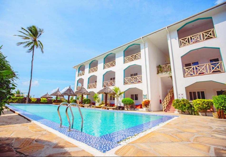 На първа линия в AHG SUN BAY MLILILE BEACH HOTEL 4*, Занзибар: Самолетен билет от София + 7 нощувки на човек на база All Inclusive, снимка 4