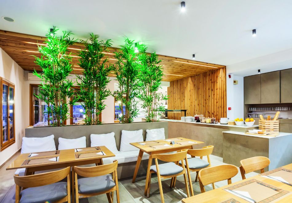 Ранни записвания в Криопиги, Гърция: Нощувка на човек със закуска и вечеря + басейн в хотел Palladium****, снимка 12