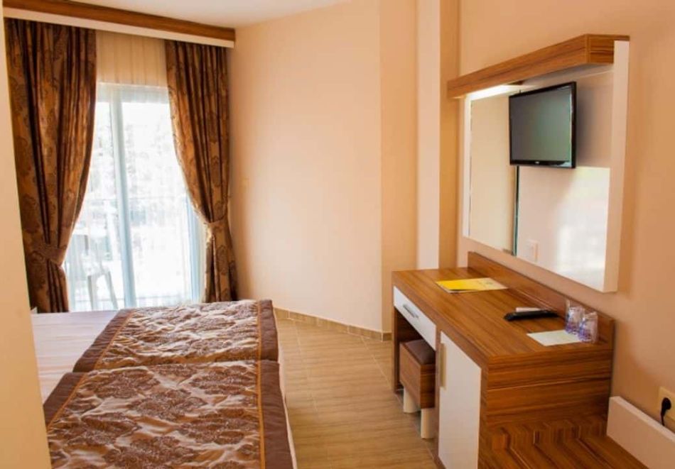 На 150м от плажа в Сиде, Турция: Полет от София + 7 нощувки на човек на база All Inclusive в SUN BEACH PARK HOTEL 4*, снимка 7