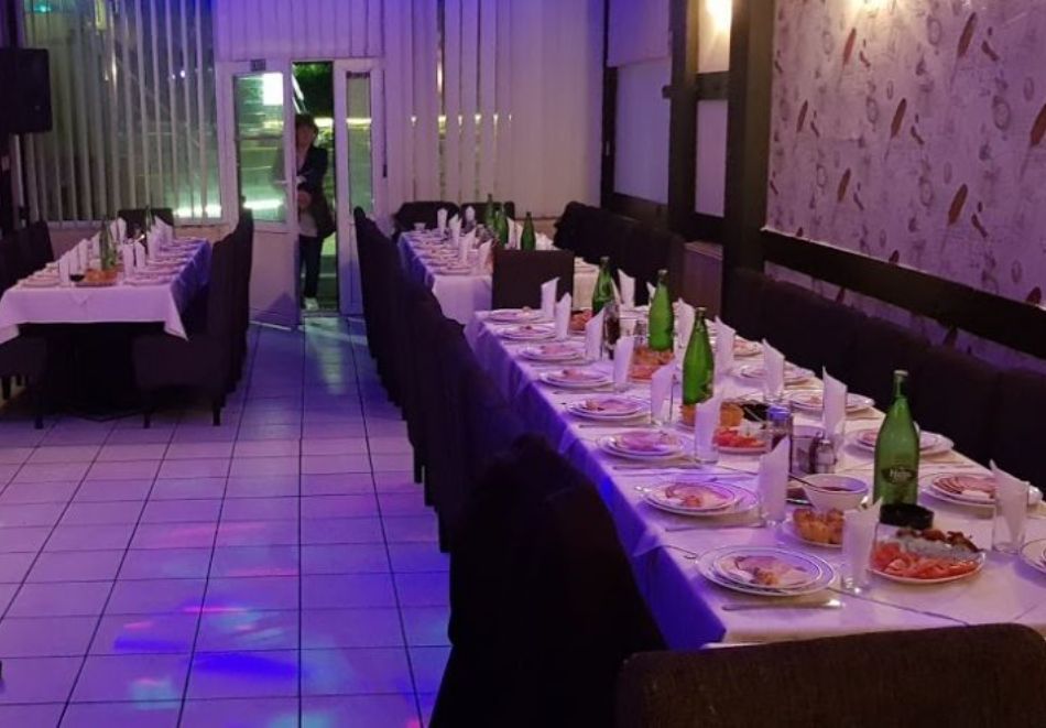 За 8 Март в Сокобаня, Сърбия: 1 или 2 нощувки на човек със закуски и Празнични вечери с жива музика и неограничено количество напитки, снимка 7