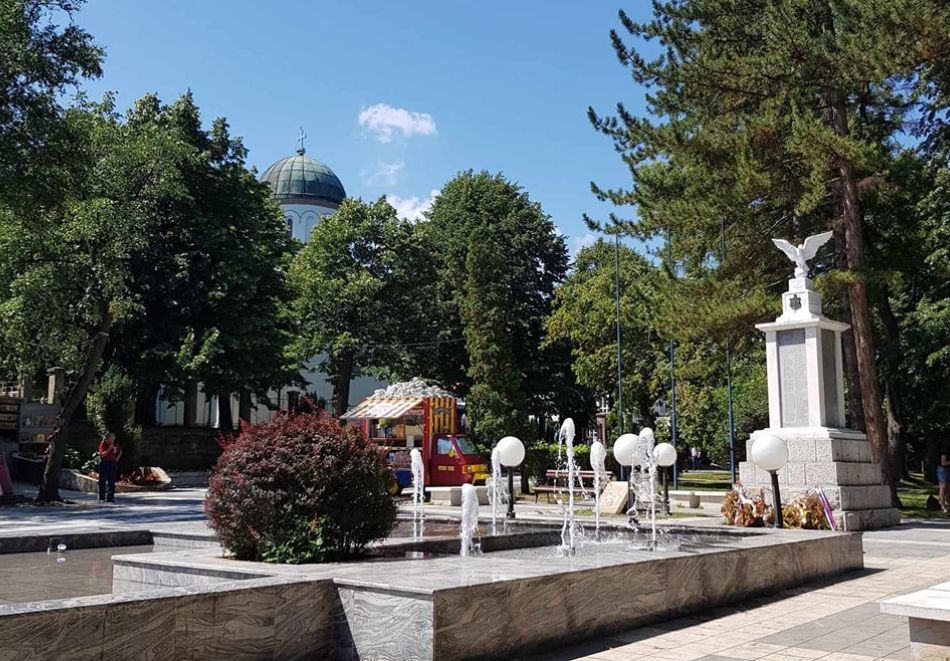 За 8 Март в Сокобаня, Сърбия: 1 или 2 нощувки на човек със закуски и Празнични вечери с жива музика и неограничено количество напитки, снимка 8