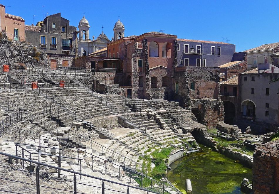 Екскурзия до Катания, Италия + обиколка с екскурзовод: Полет от София + 3 нощувки със закуски за човек и възможност за посещение на Етна и Таормина, Сиракуза и Ното, снимка 3