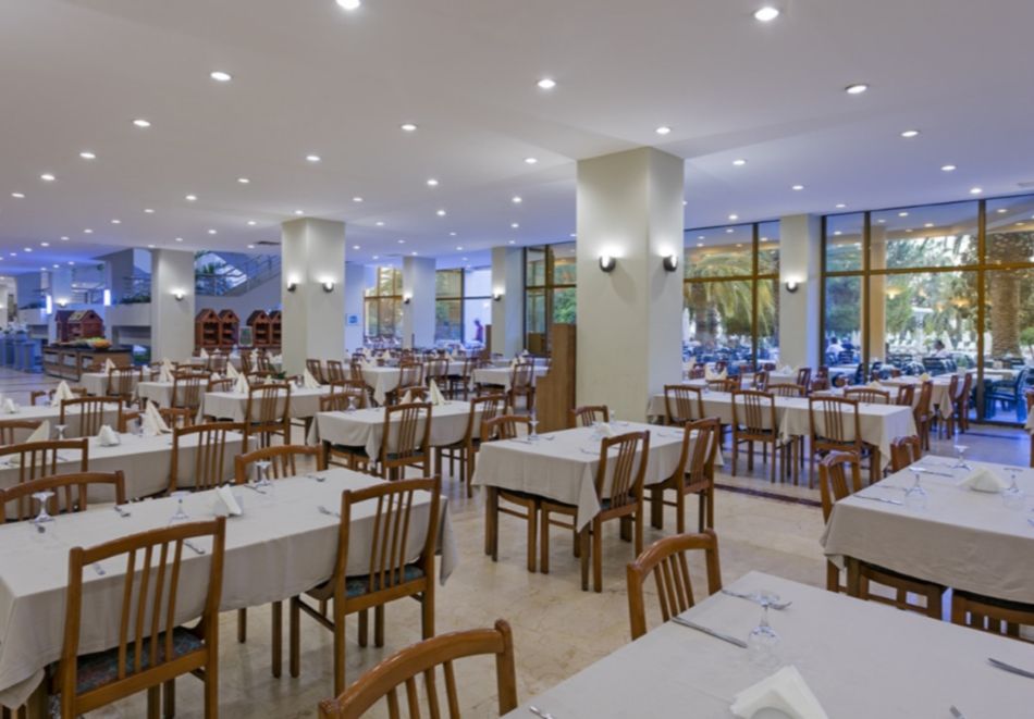 На първа линия в Алания, Турция: Автобусен транспорт + 7 нощувки на човек на база Ultra Аll Inclusive + басейни в OZKAYMAK INCEKUM RESORT 5*. Дете до 11.99г. безплатно!, снимка 7